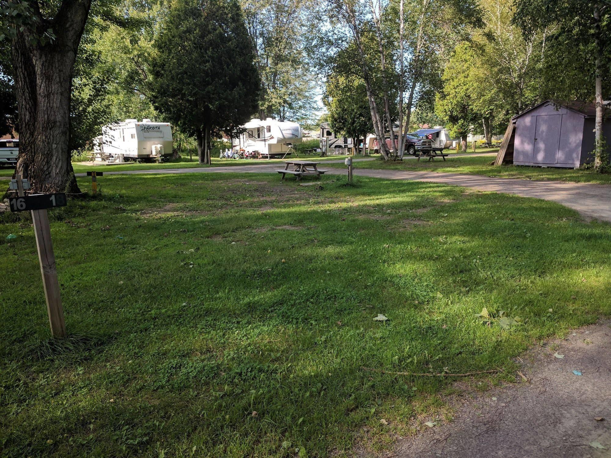 Franklin Motel, Tent & Trailer Park North Bay Zewnętrze zdjęcie
